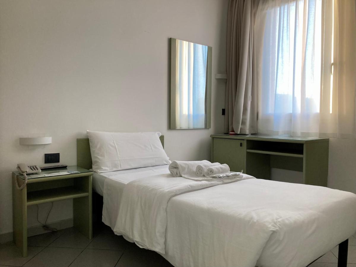Hotel Primo Campi Bisenzio Dış mekan fotoğraf