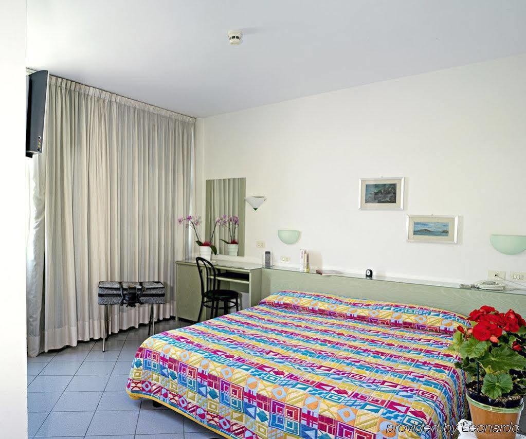 Hotel Primo Campi Bisenzio Dış mekan fotoğraf